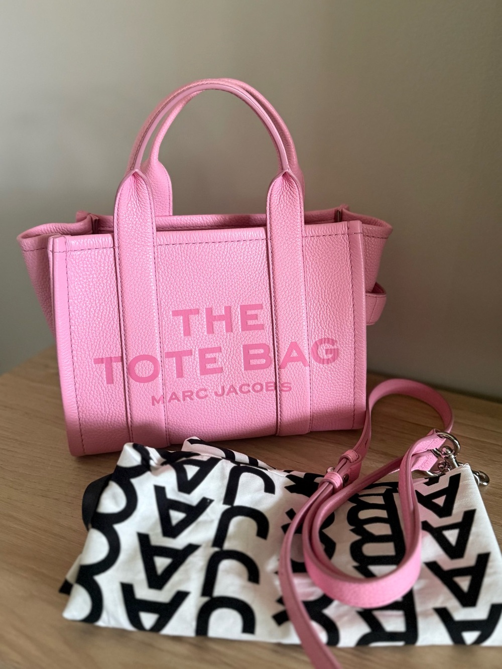 Marc Jacobs The Small Tote Bag Leather - Candy Pink - Picture 8 of 8